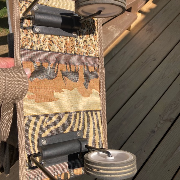 Yuhang Collapsible Safari Bag w/ Wheels - Picture 5 of 7